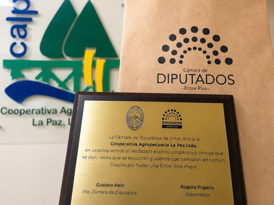 Reconocimiento a la Cooperativa Agropecuaria La Paz por su trayectoria y espíritu cooperativo